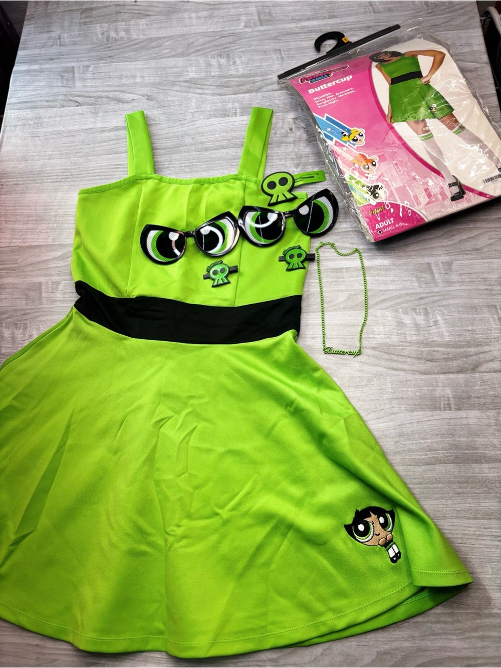 Cartoon Network Buttercup Bright Green and Black Dress Costume Size Small